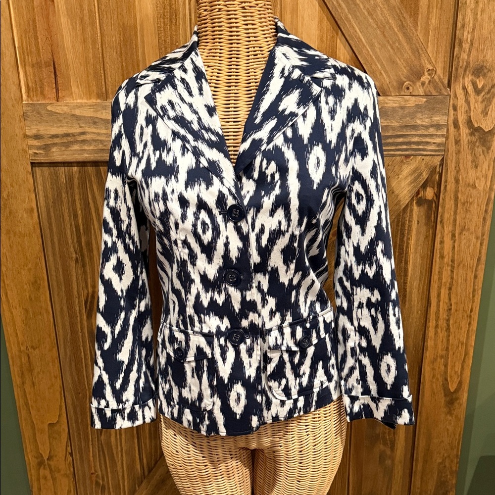 Chico's Bold Navy and White Patterned Blazer